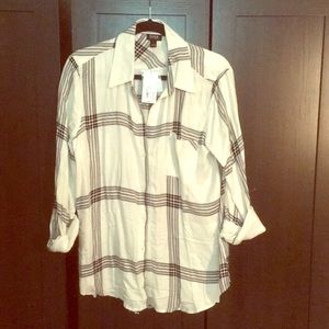 White and plaid flowy button down top **NWT